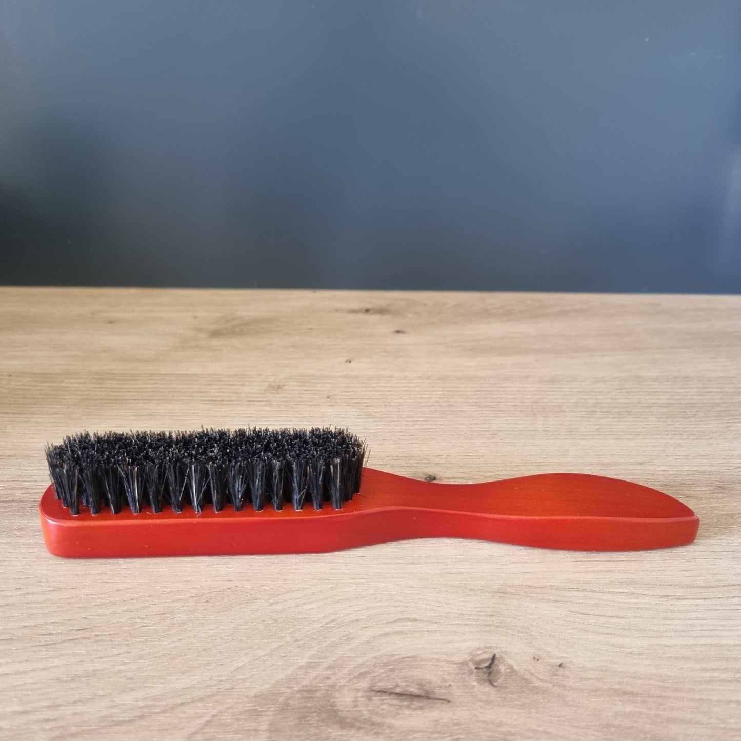 Brosse coiffante à poils de sanglier